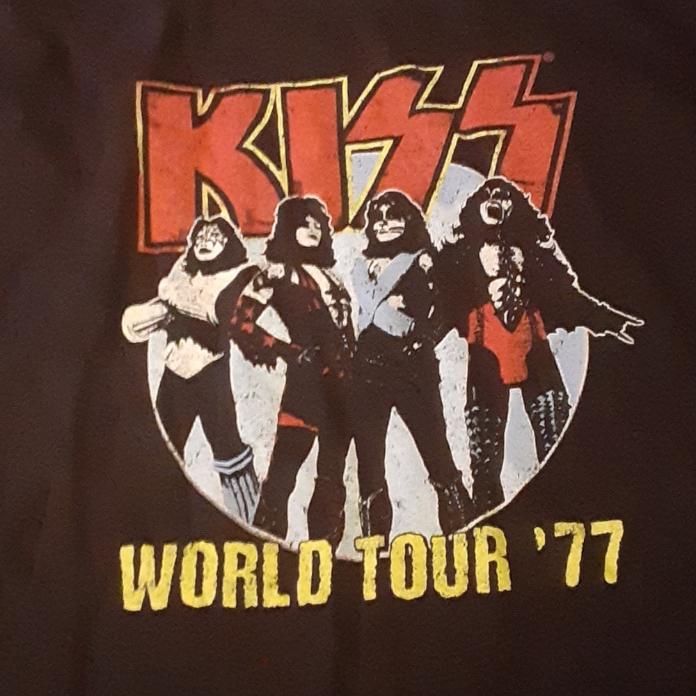 KISS 77